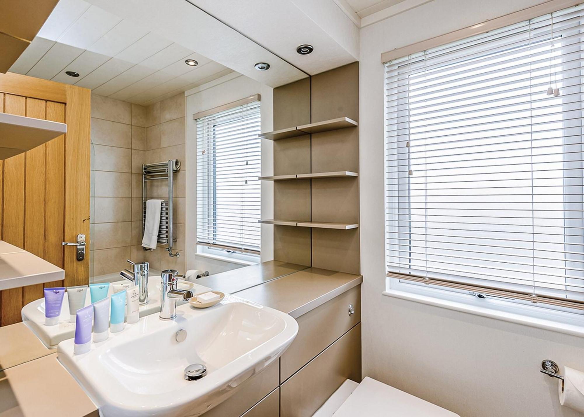 מלון Fishbourne  Woodside Coastal Retreat חדר תמונה